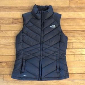 Dark Gray The North Face Vest - Size Medium